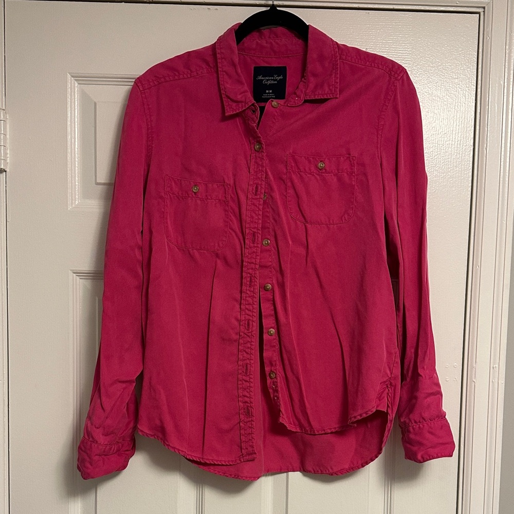 AE Neon Fuchsia Lightweight Utility Button Down Top Super Soft// Vibrant Pink
